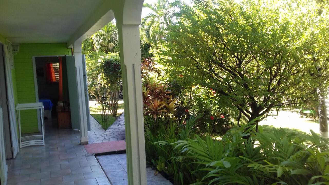 Le Jardin De Massieux Apartment Bouillante Ngoại thất bức ảnh